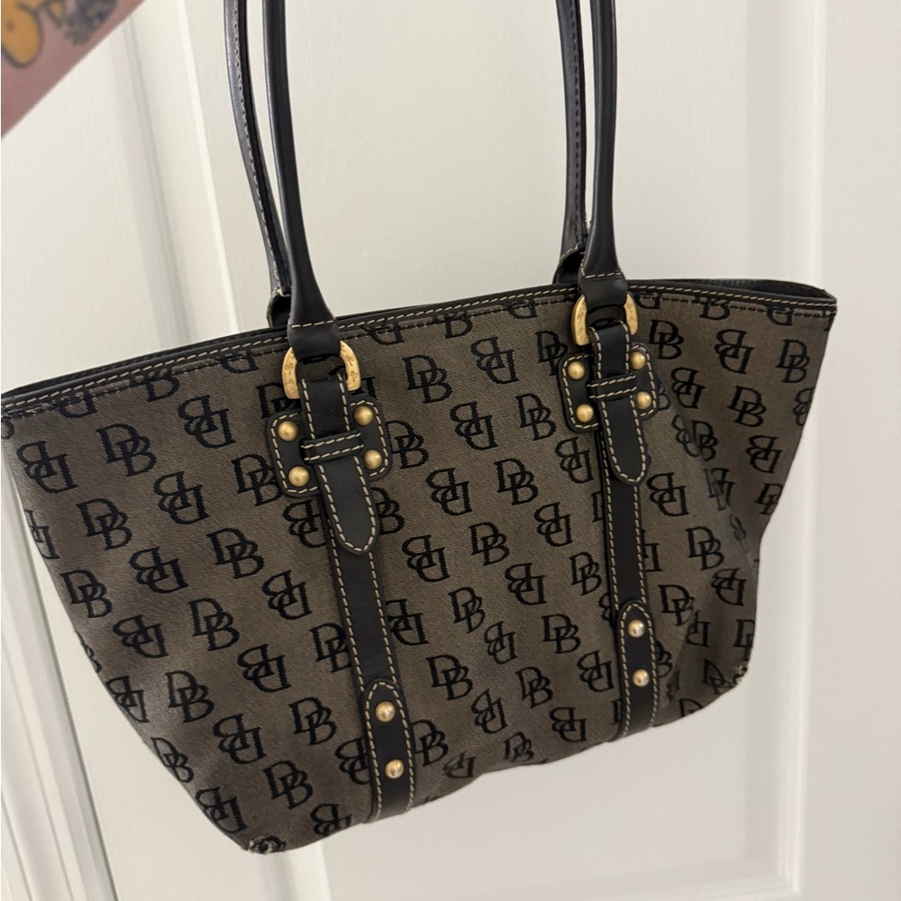 Dooney & Bourke Black Signature Double Handle Shoulder Bag Purse